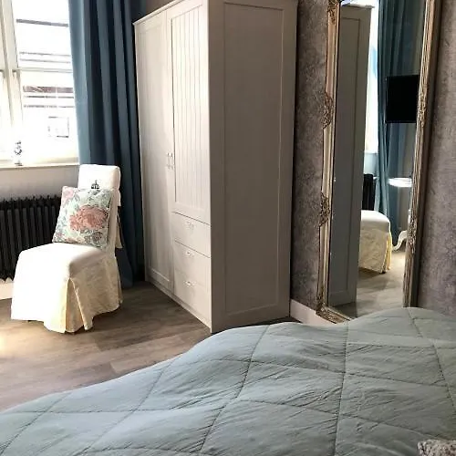 Grosse Mit 2 Sz & 2 Baeder Mit Parkplatz Bola 22 Hamburg